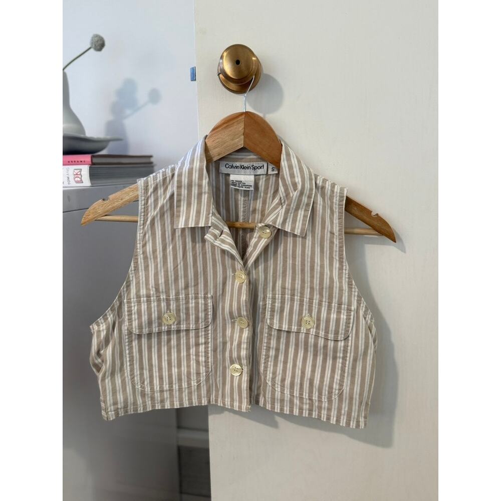 Vintage Calvin Klein Sport Cropped Button Front Top‎ 🤍